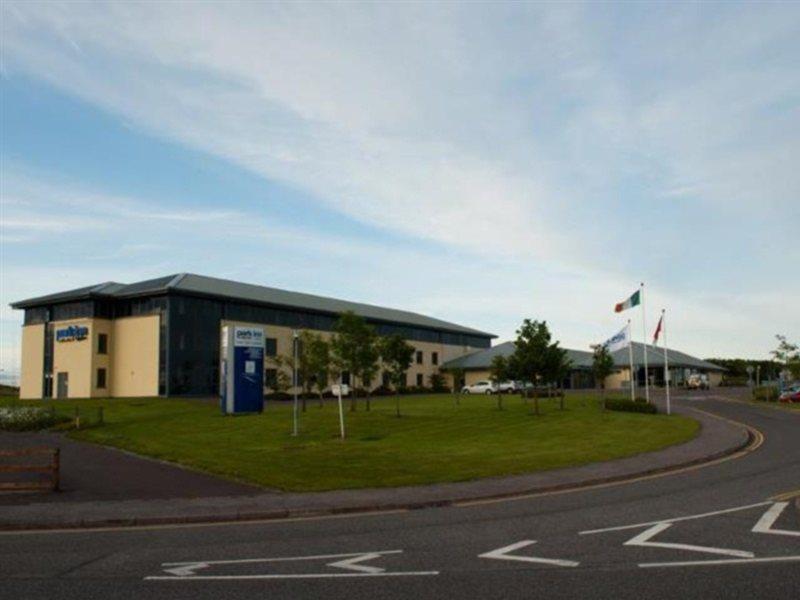 Cork Airport Hotel Exterior photo