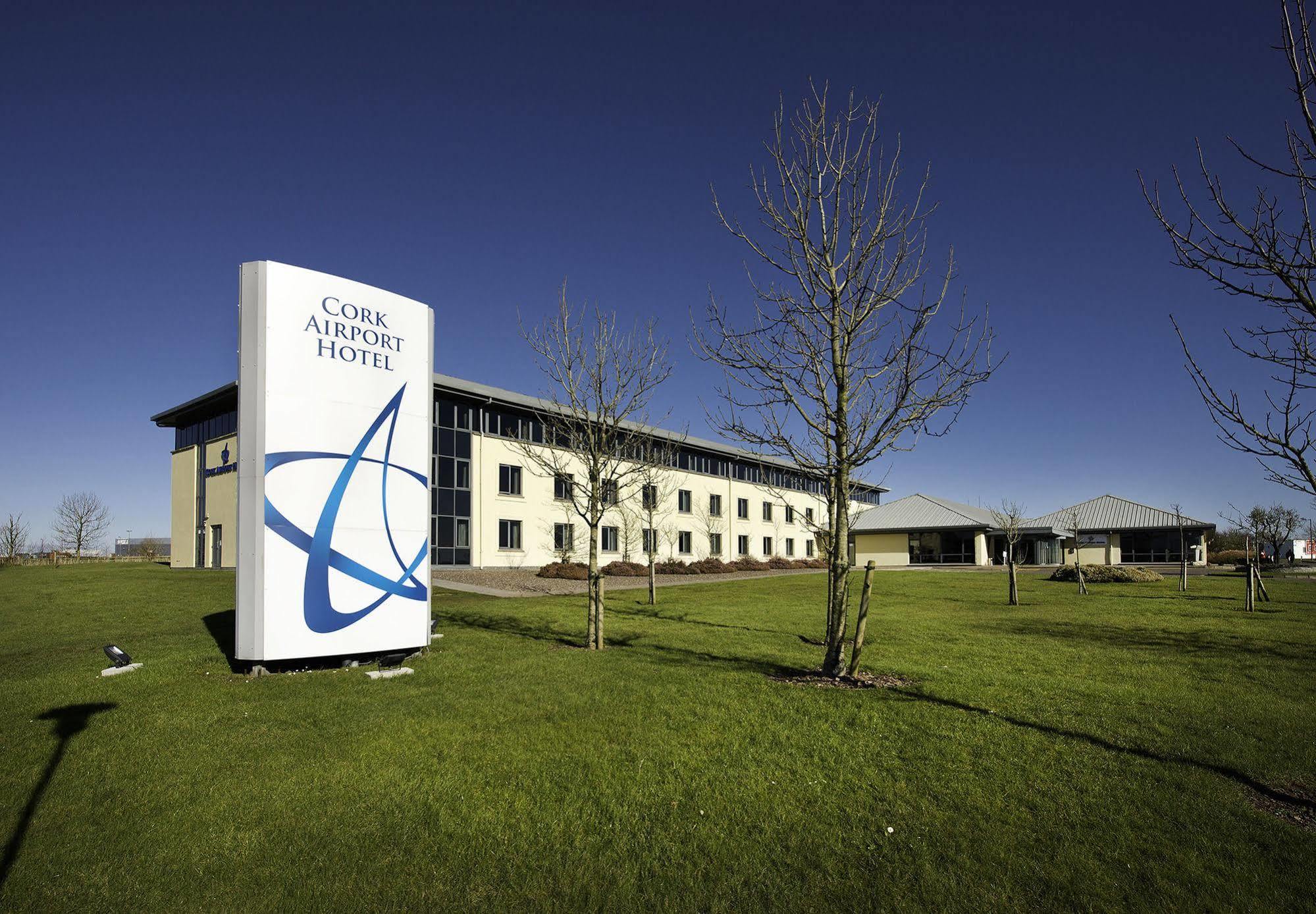 Cork Airport Hotel Exterior photo