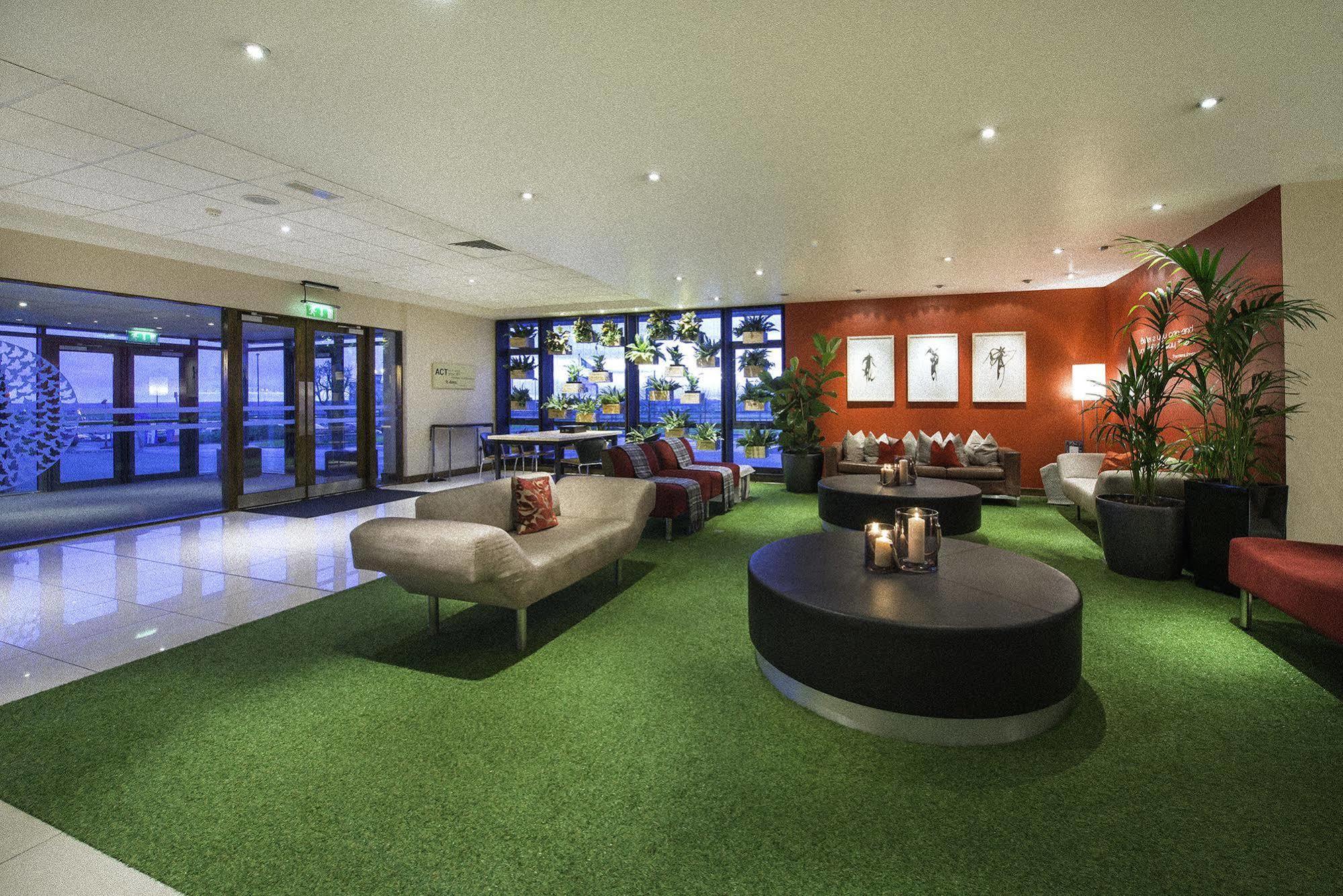 Cork Airport Hotel Exterior photo